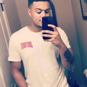 Meet your Posher, Anthony